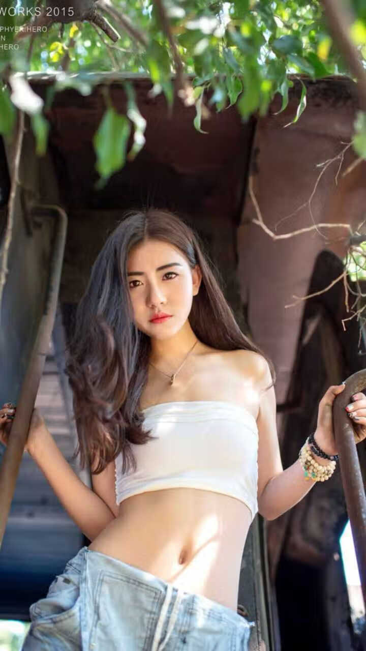 米兰体育-西甲经典对抗：超神扑救与巧妙进攻交相辉映，西甲挑战赛